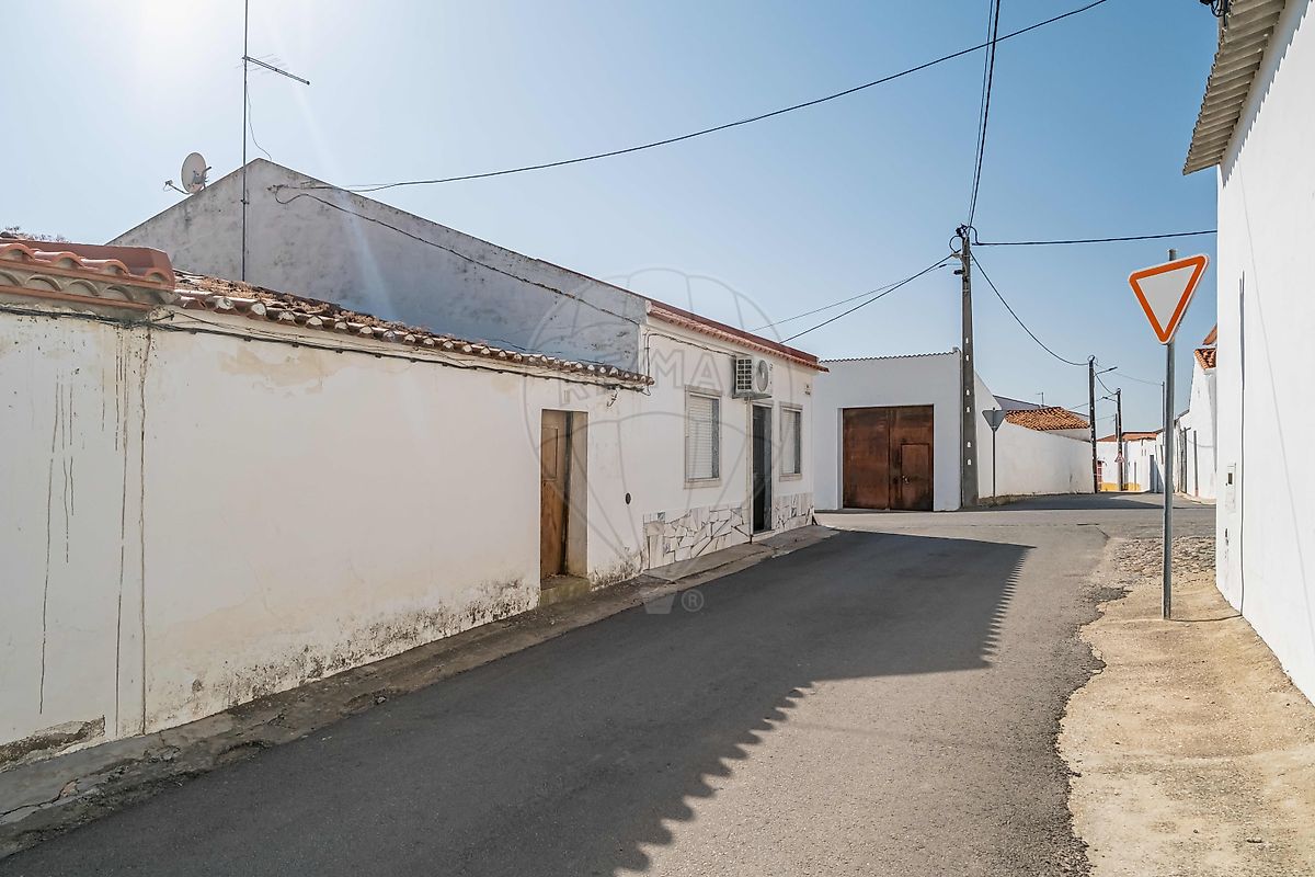 listing 123741346-1 picture-0