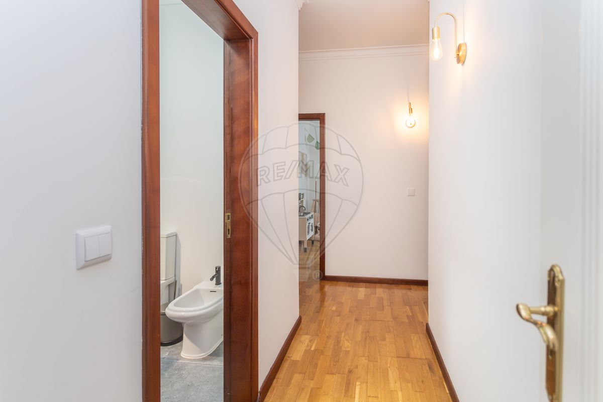 listing 123741117-175 picture-0