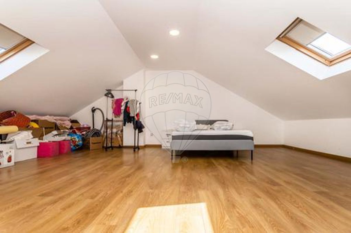 listing 123741333-15 picture-0