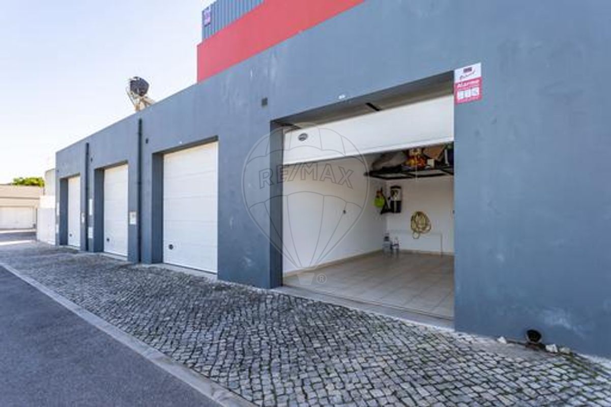 listing 123741333-15 picture-0