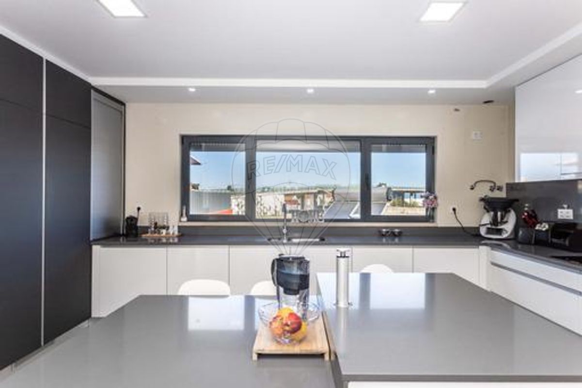 listing 123741333-15 picture-0