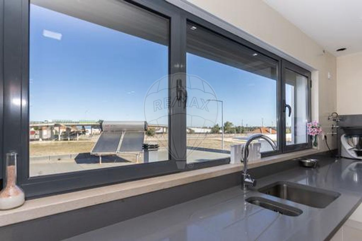 listing 123741333-15 picture-0
