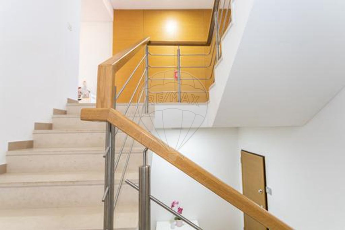 listing 123741333-15 picture-0