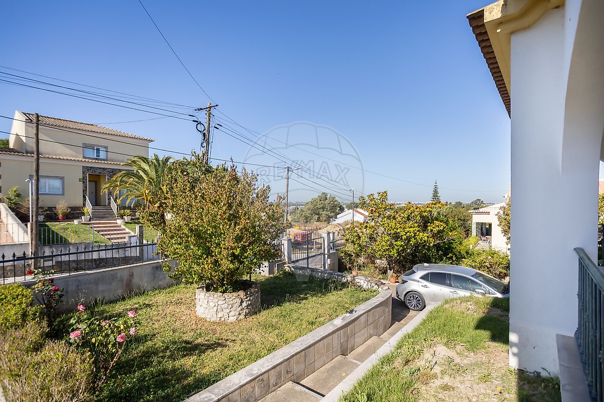 listing 123741332-15 picture-0
