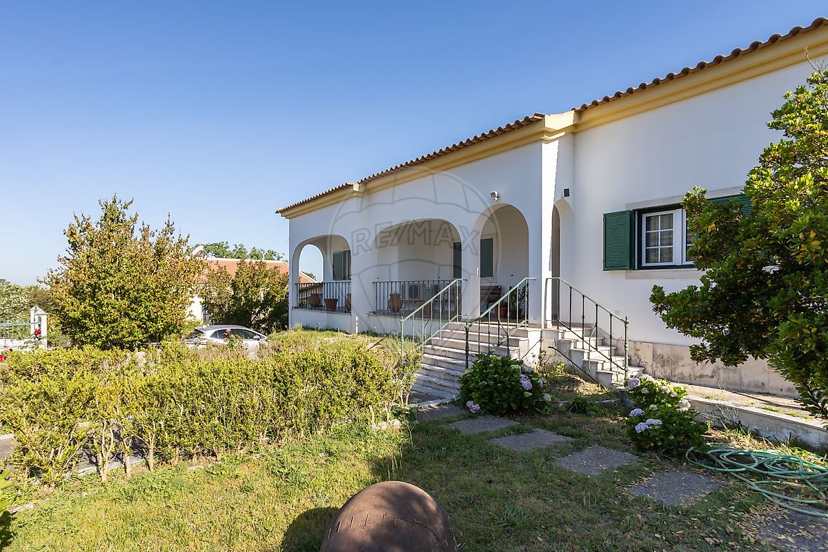 listing 123741332-15 picture-0