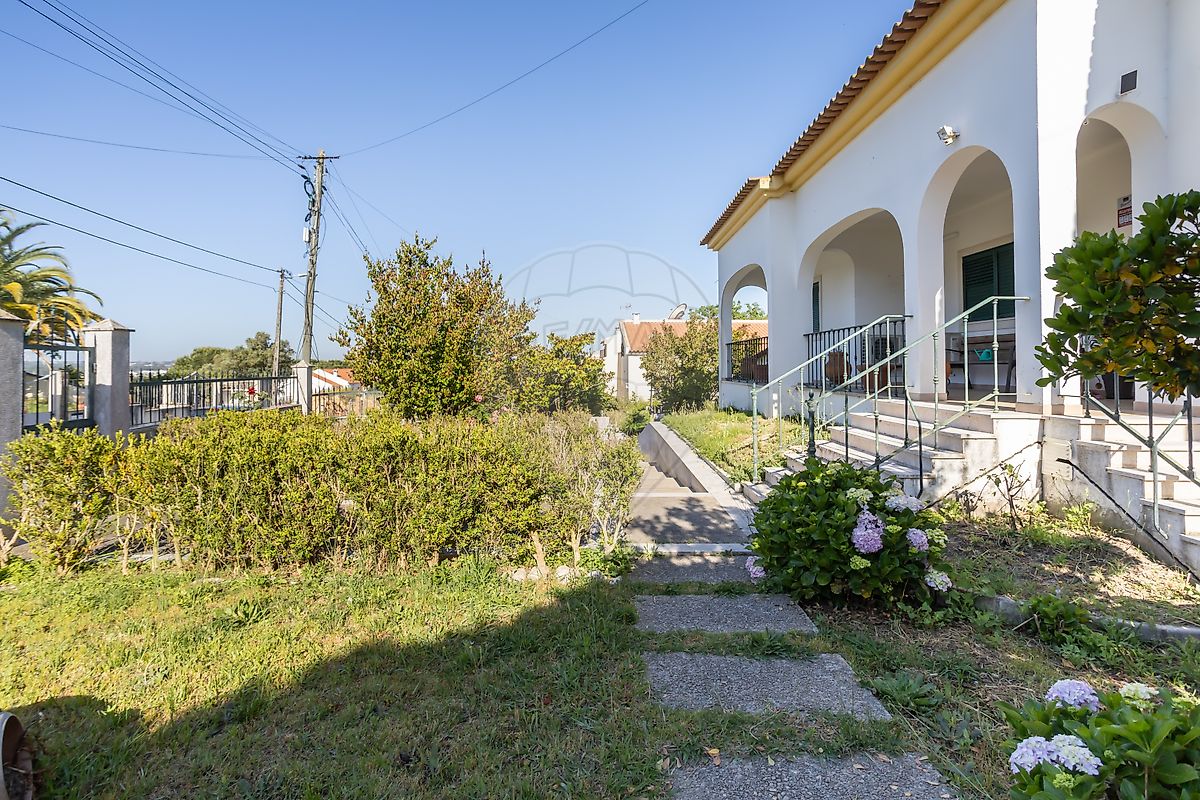 listing 123741332-15 picture-0