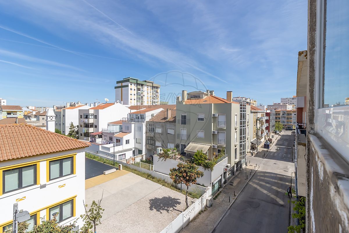 Apartamento T2 à venda em Alto do Seixalinho, Santo André e Verderena, Barreiro — foto 9