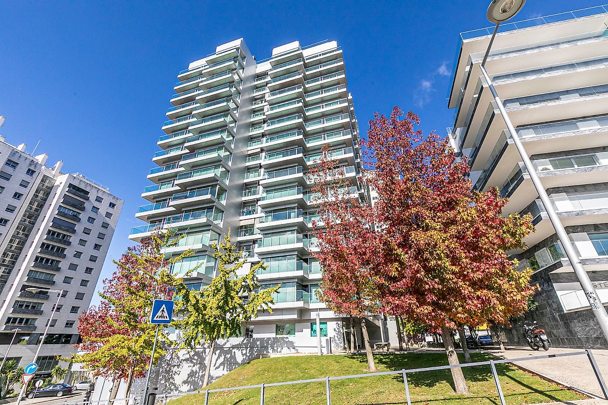 Apartamento T4 à venda em Restelo