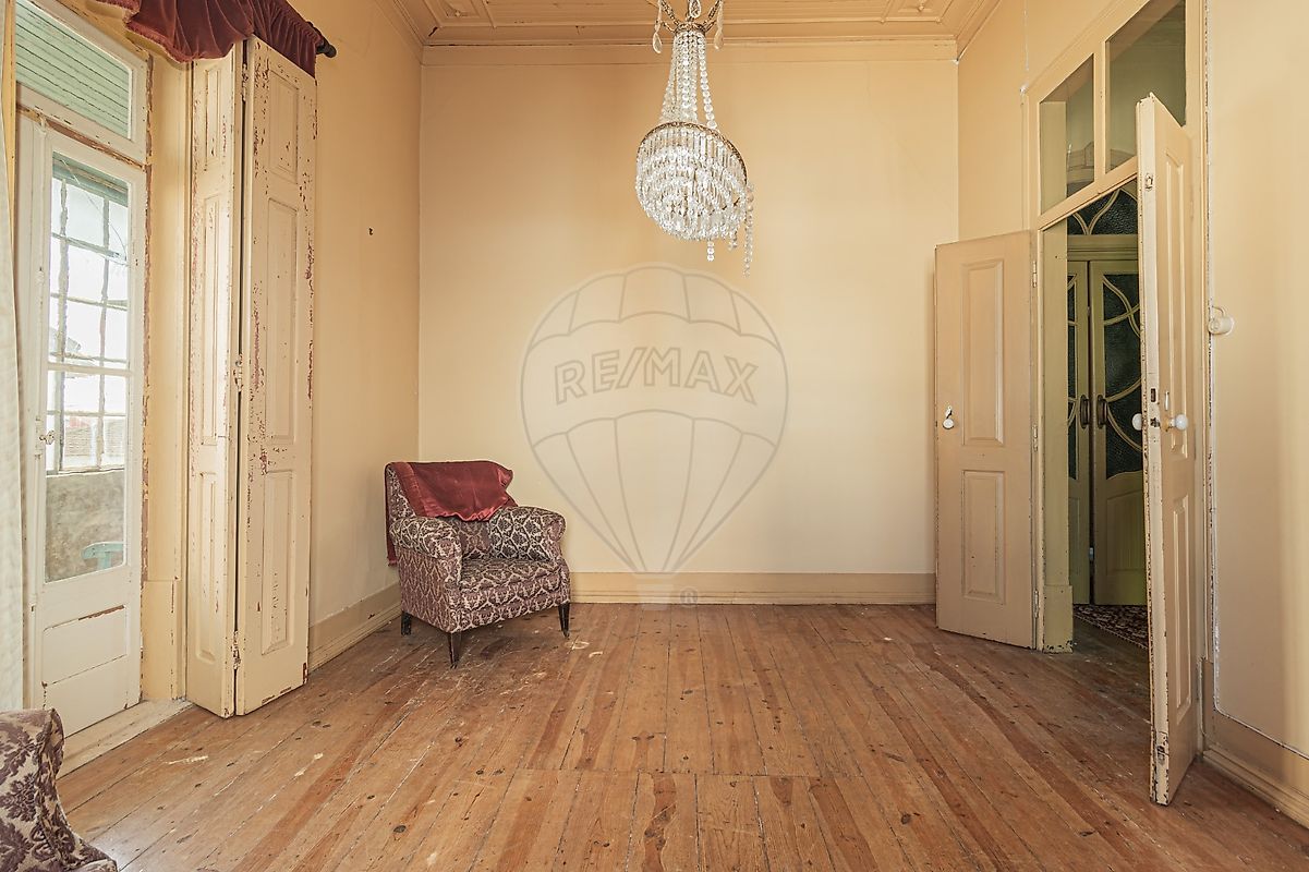 listing 123751480-2 picture-0