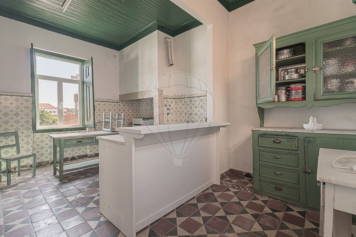 listing 123751480-2 picture-0