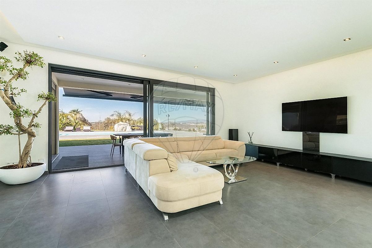 listing 123751366-22 picture-0