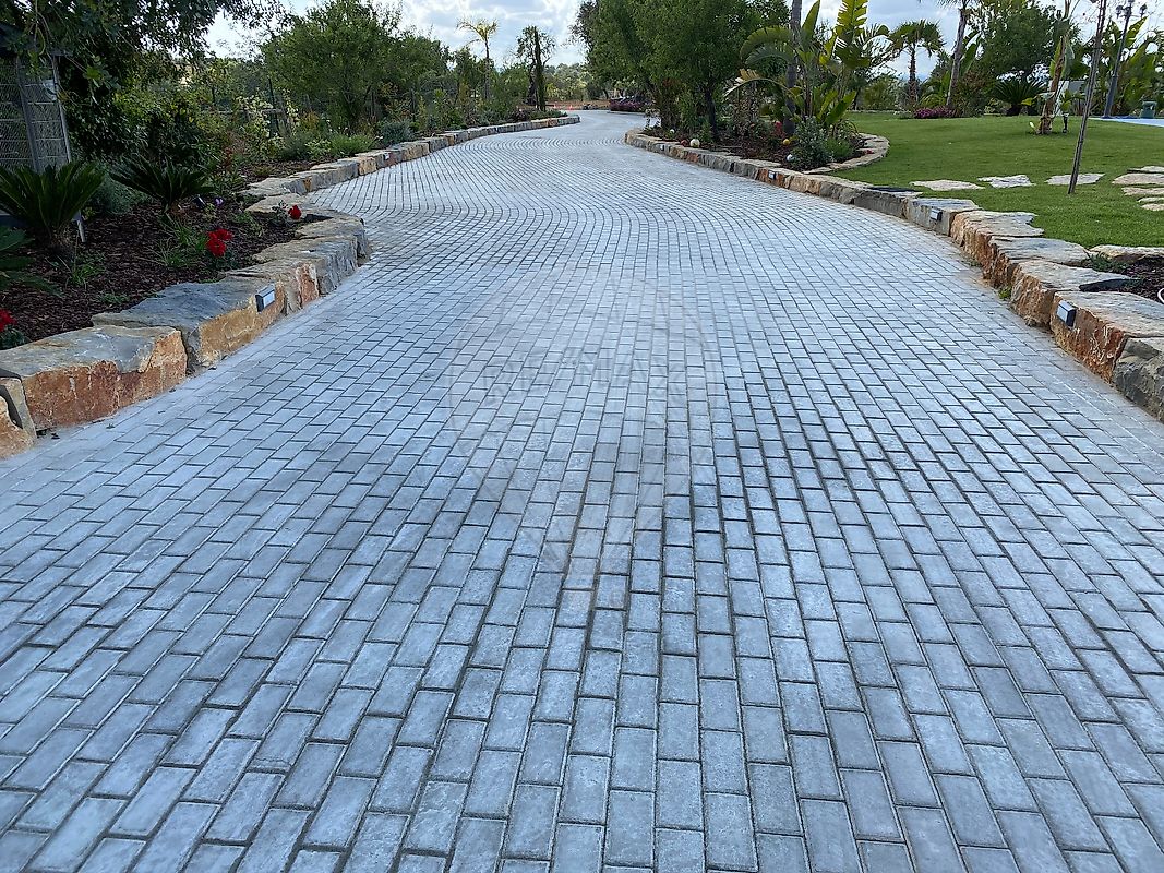 listing 123751366-22 picture-0