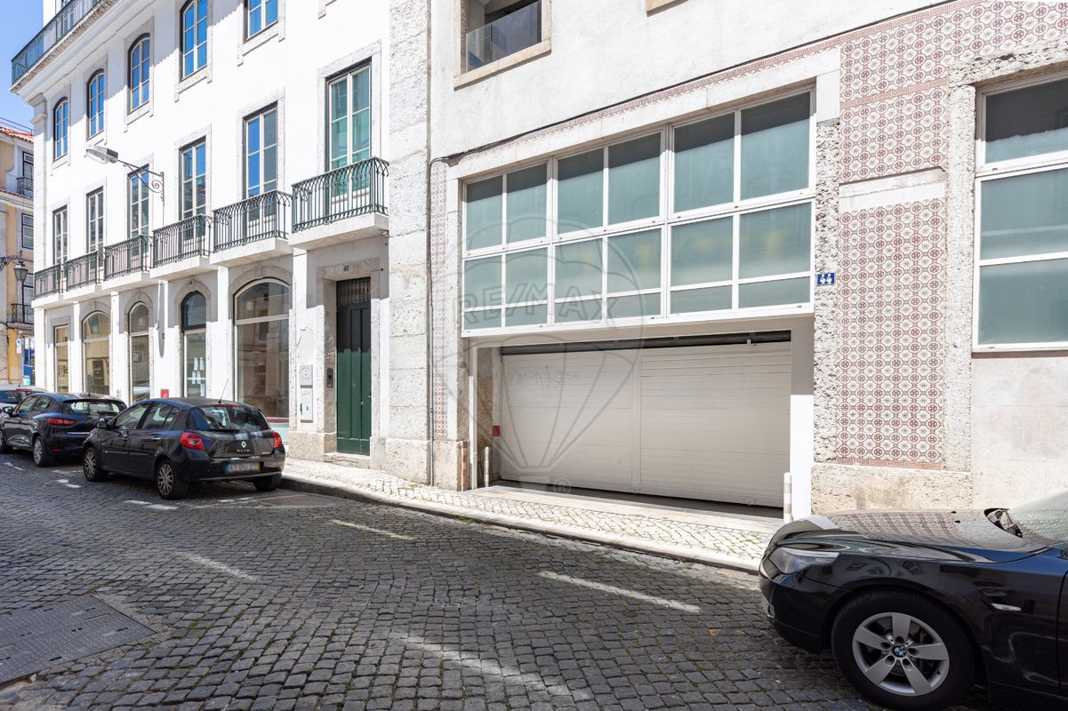 listing 123751564-42 picture-0