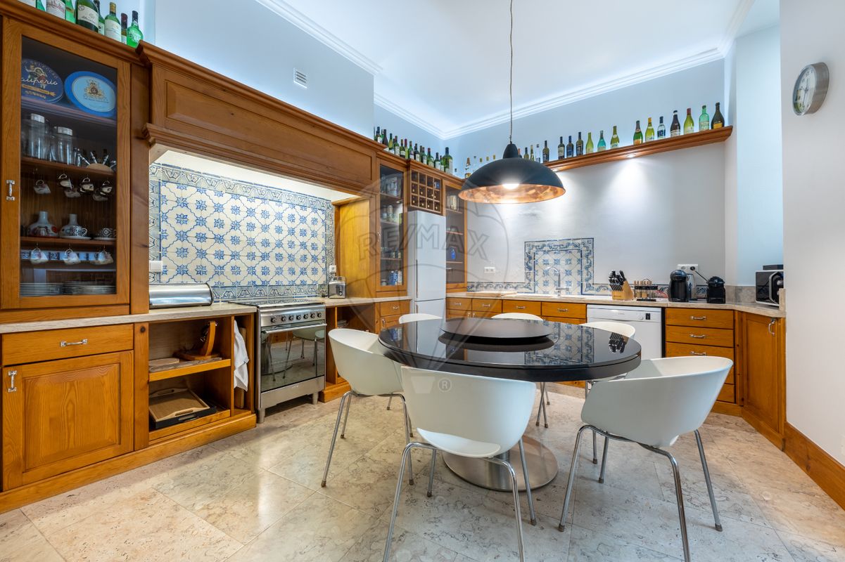 listing 123751564-42 picture-0