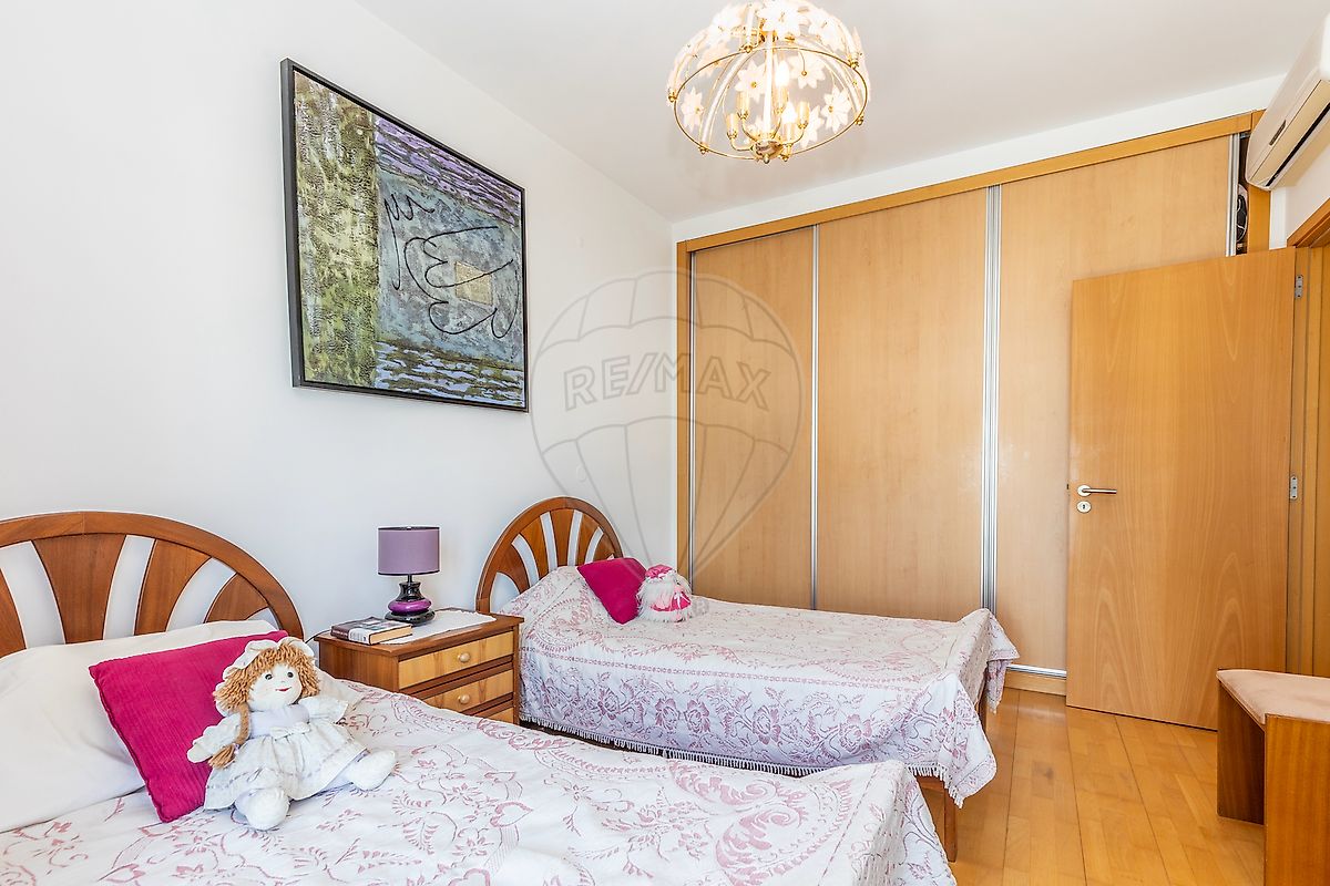 listing 123751599-8 picture-0