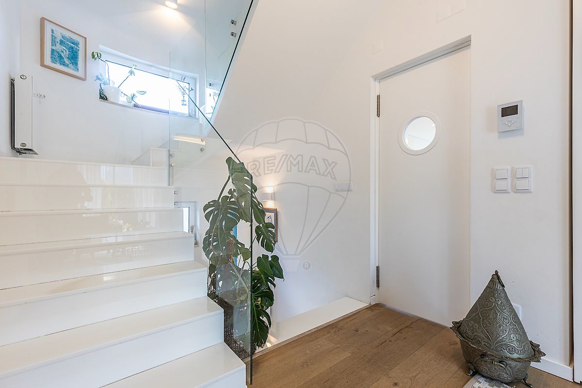 listing 123751629-1 picture-0