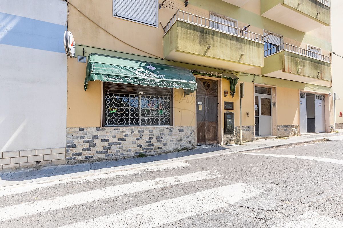 listing 123751409-37 picture-0