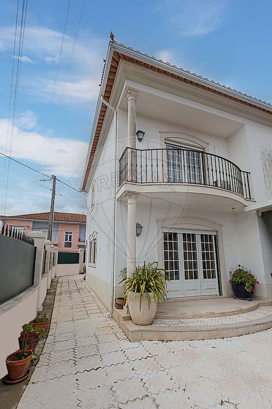 listing 123751480-6 picture-0