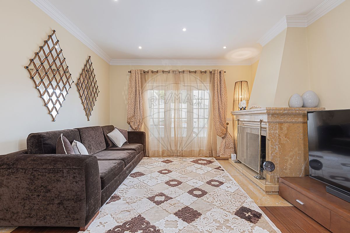 listing 123751480-6 picture-0
