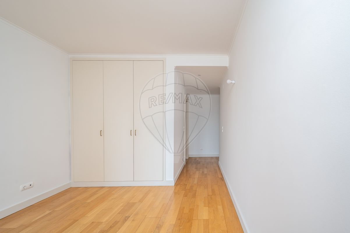 listing 123751090-70 picture-0