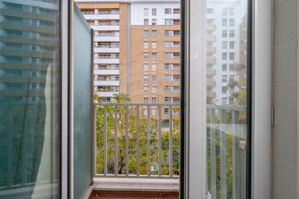 listing 123751090-70 picture-0