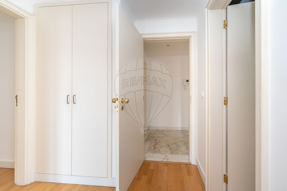 listing 123751090-70 picture-0