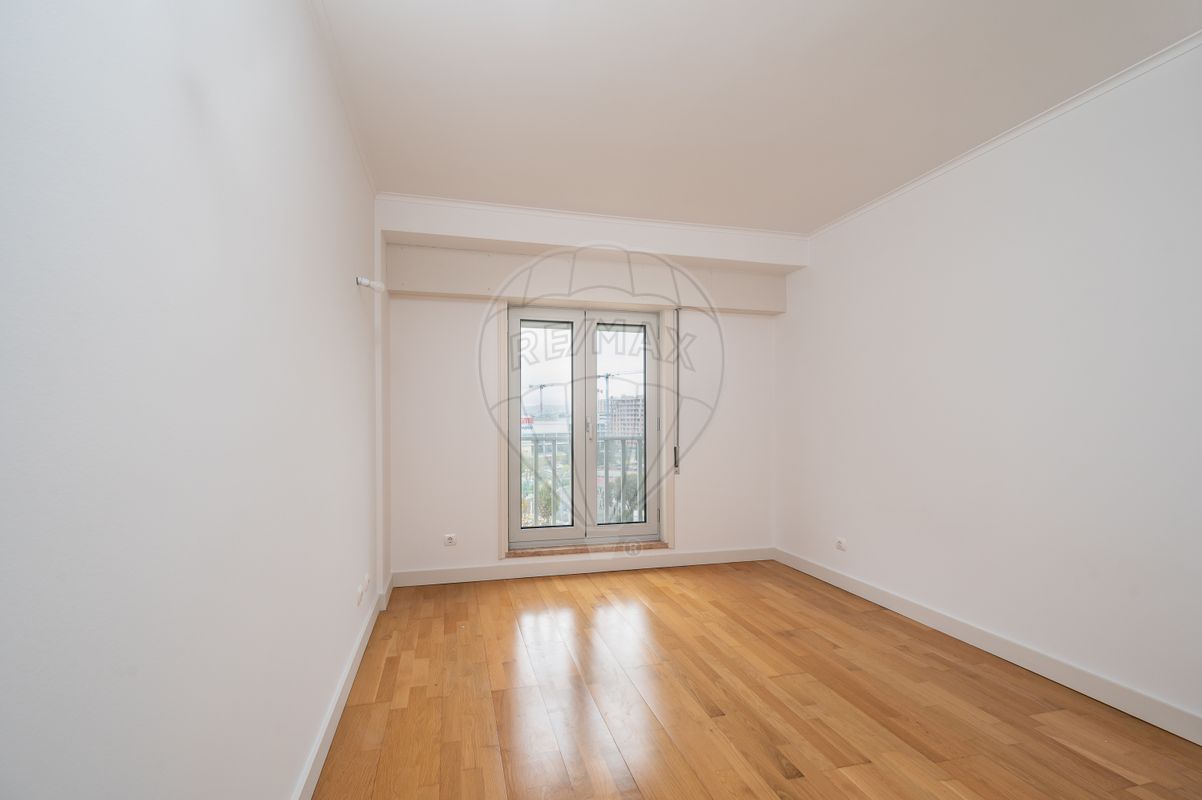 listing 123751090-70 picture-0