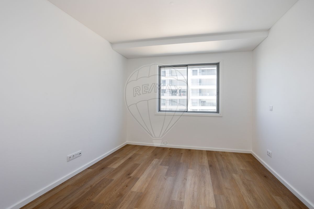 listing 123751579-24 picture-0