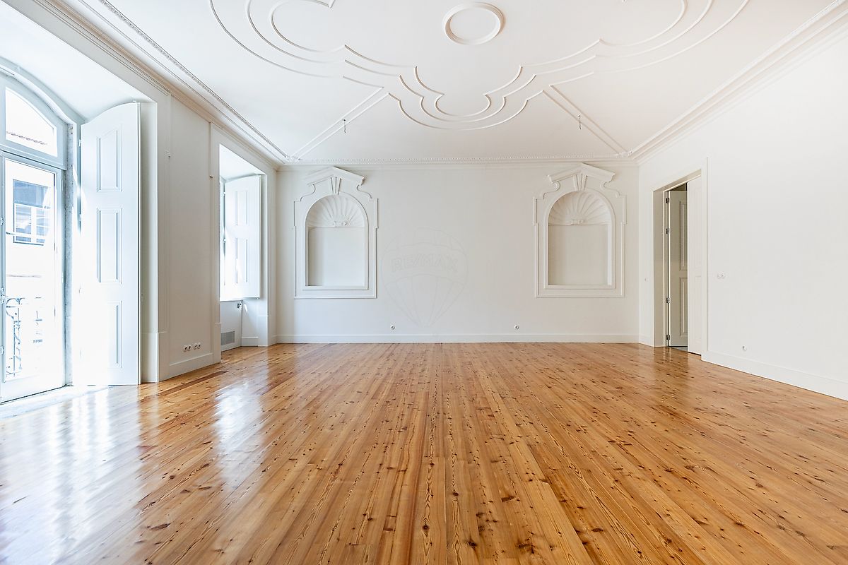 listing 123751149-215 picture-0