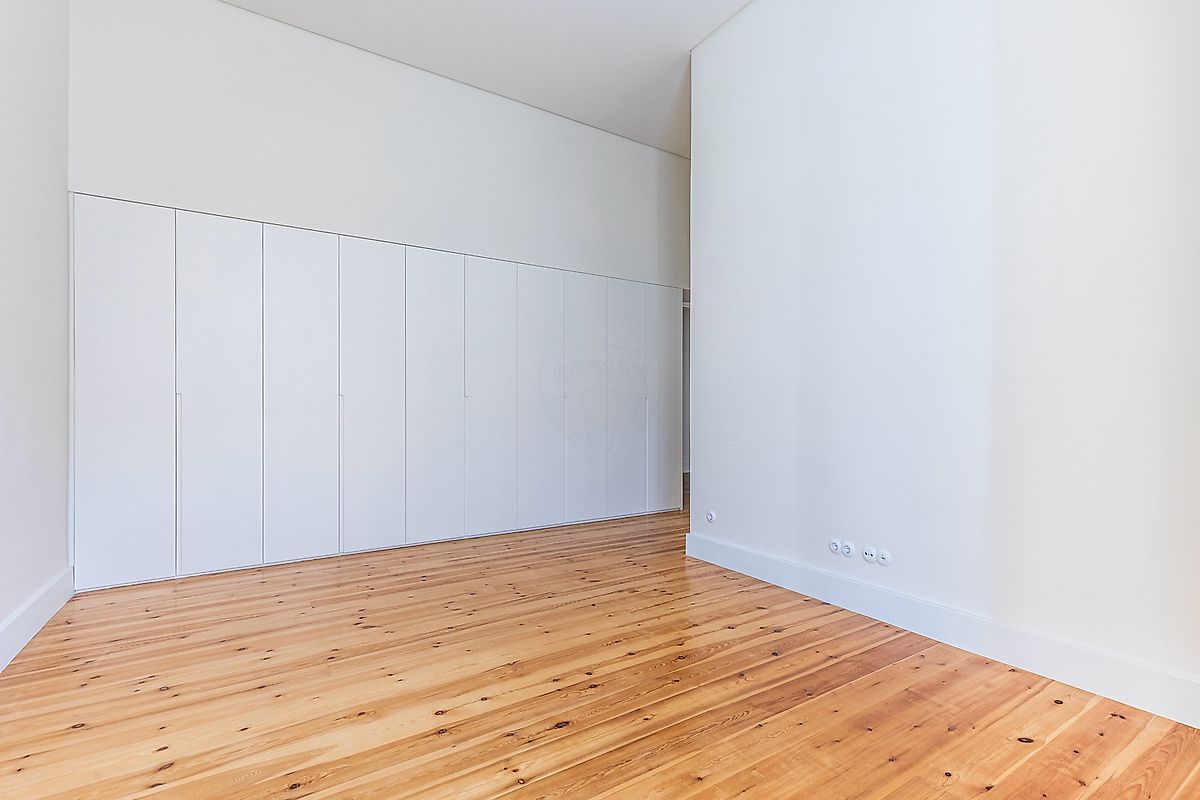 listing 123751149-215 picture-0