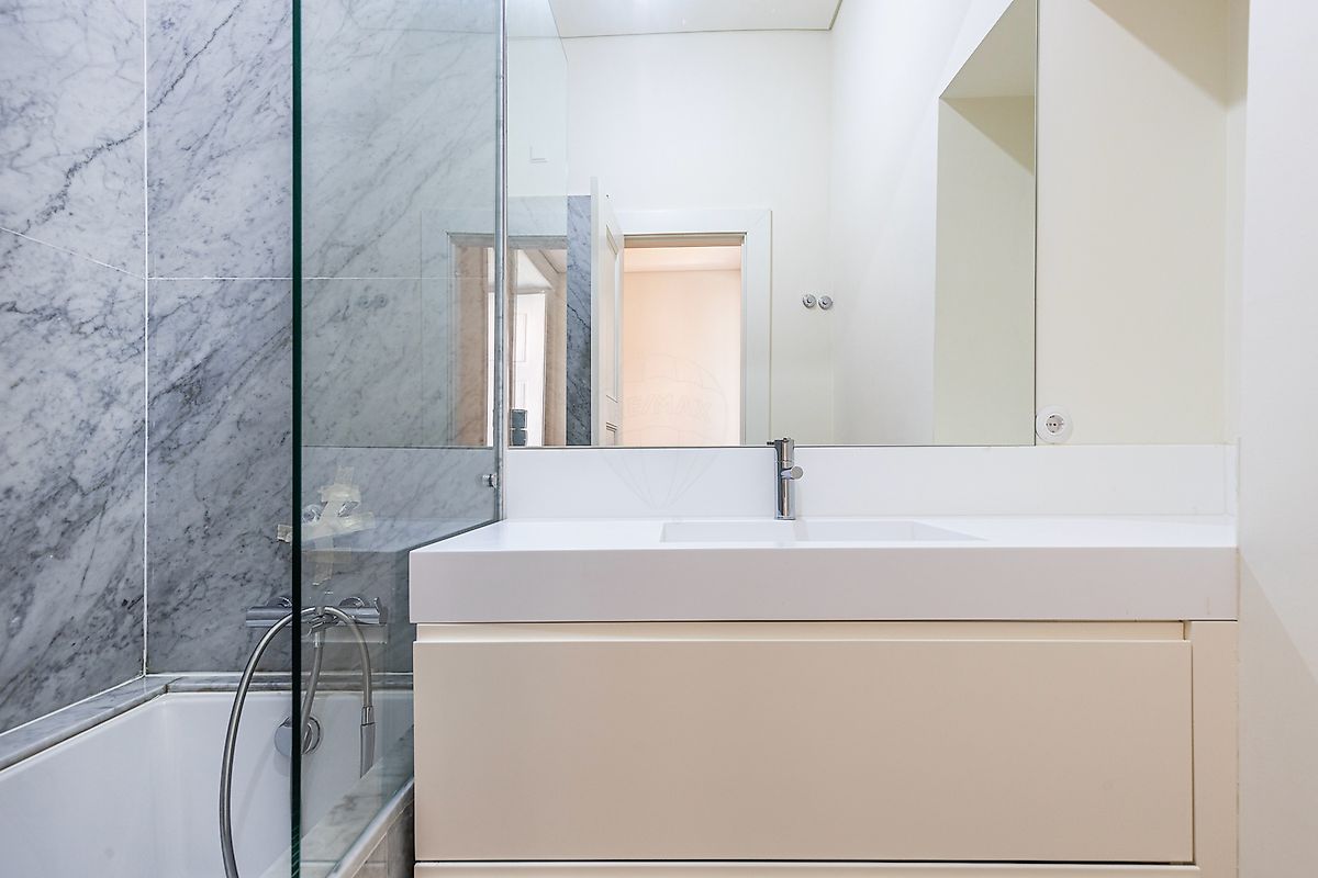 listing 123751149-215 picture-0