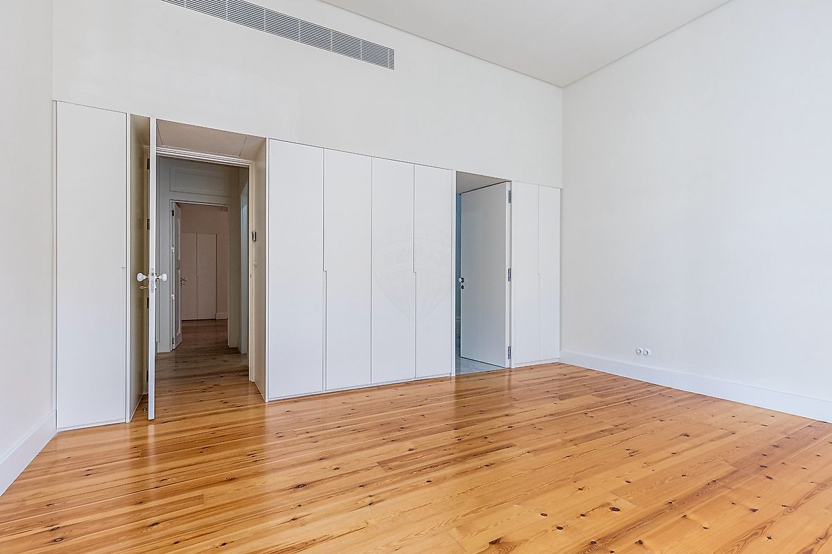 listing 123751149-215 picture-0