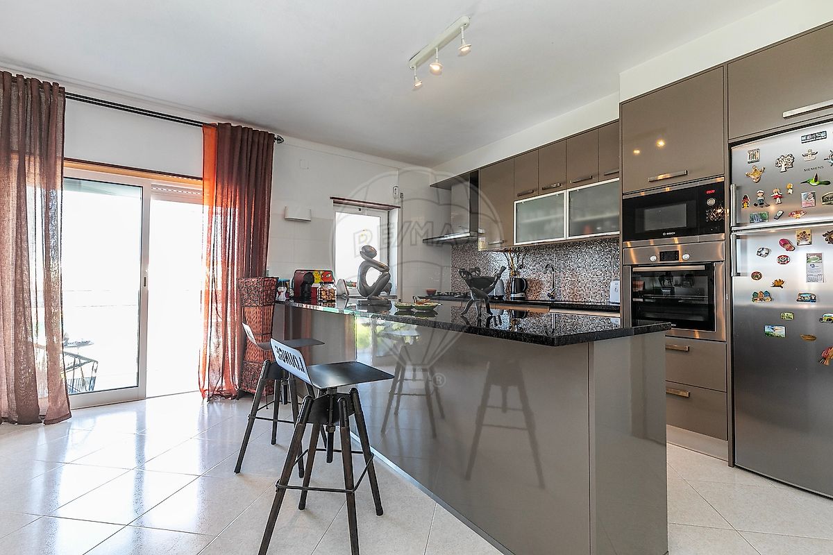 listing 123751463-19 picture-0