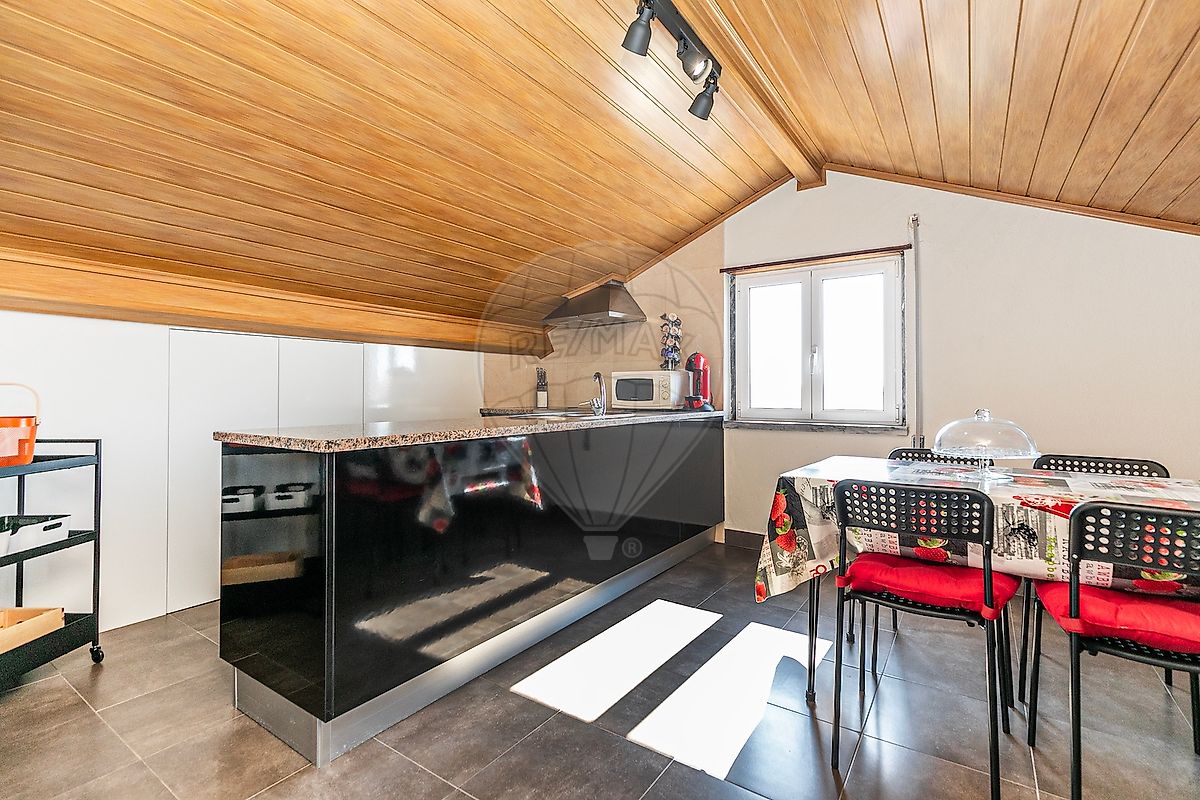 listing 123751463-19 picture-0