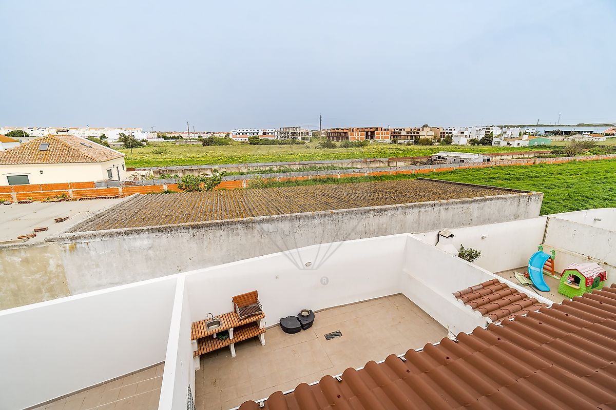 listing 123751550-37 picture-0
