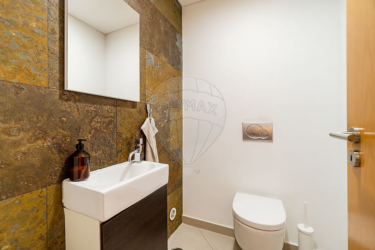 listing 123751550-37 picture-0