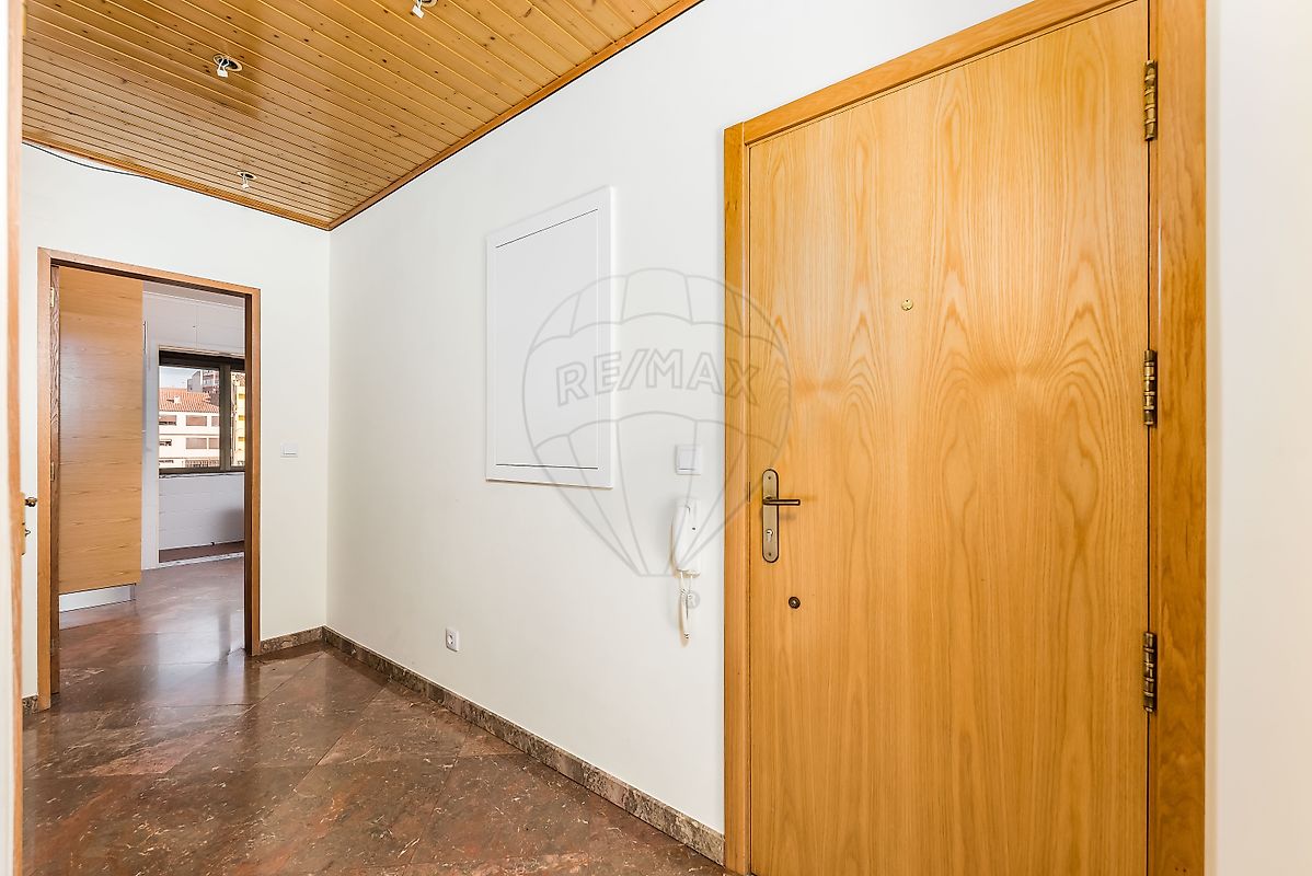 listing 123751689-3 picture-0