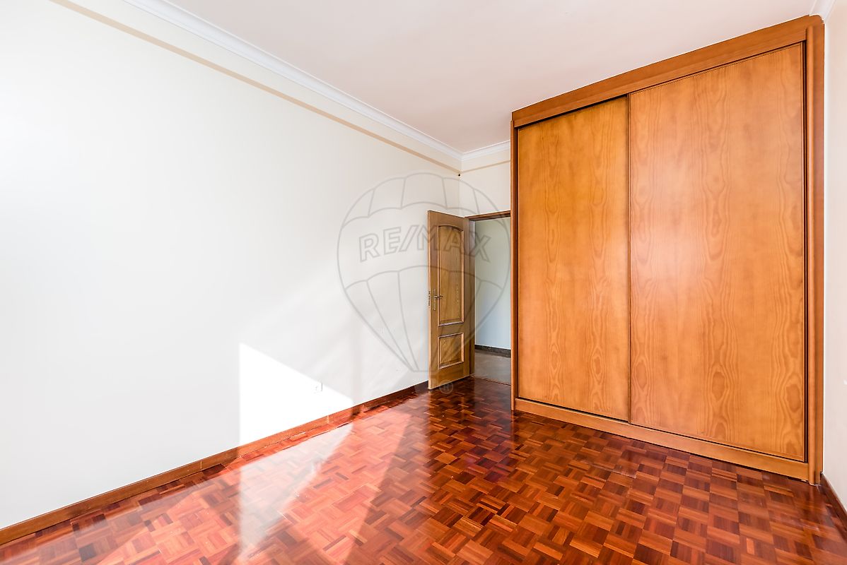 listing 123751689-3 picture-0