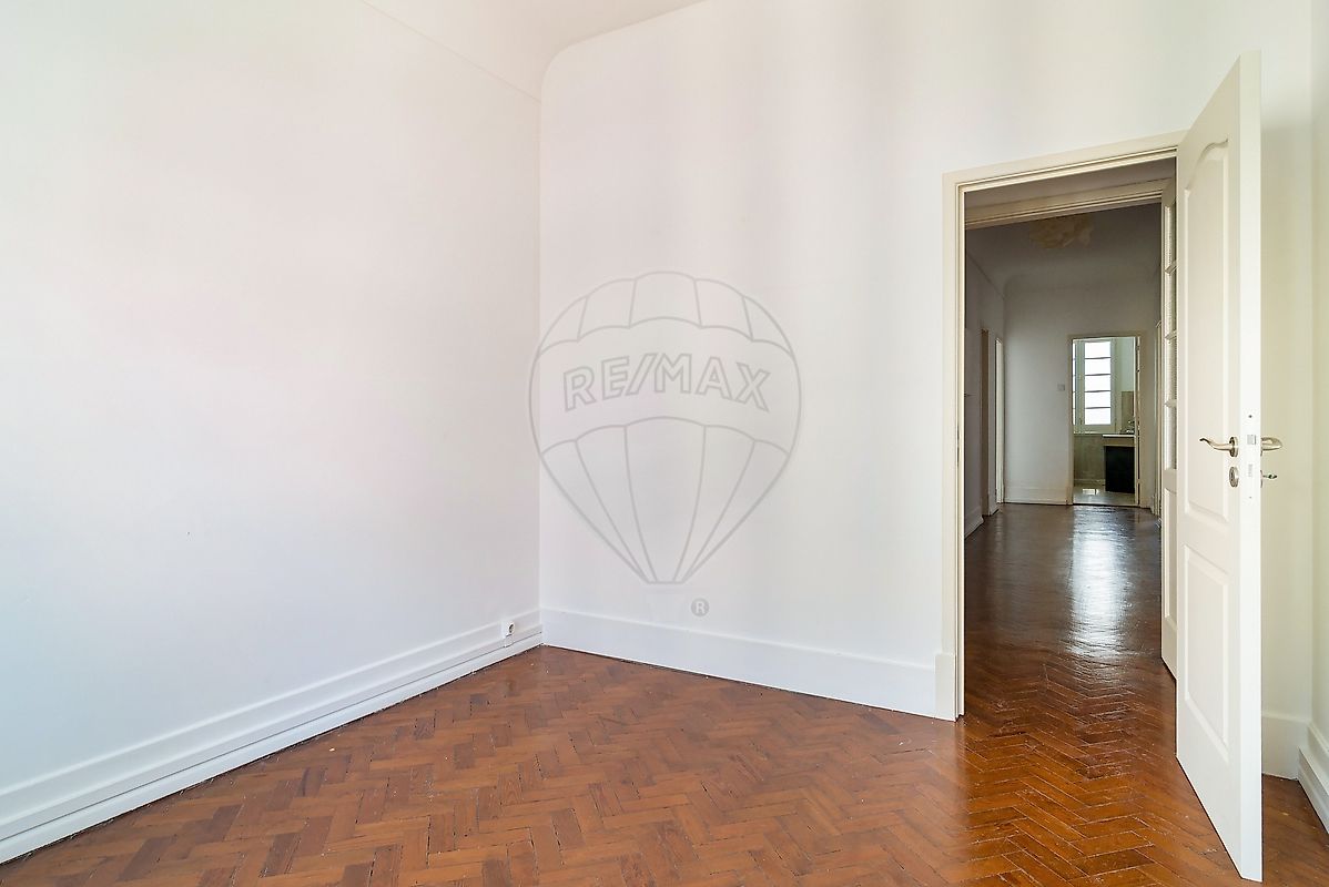 listing 123751086-223 picture-0