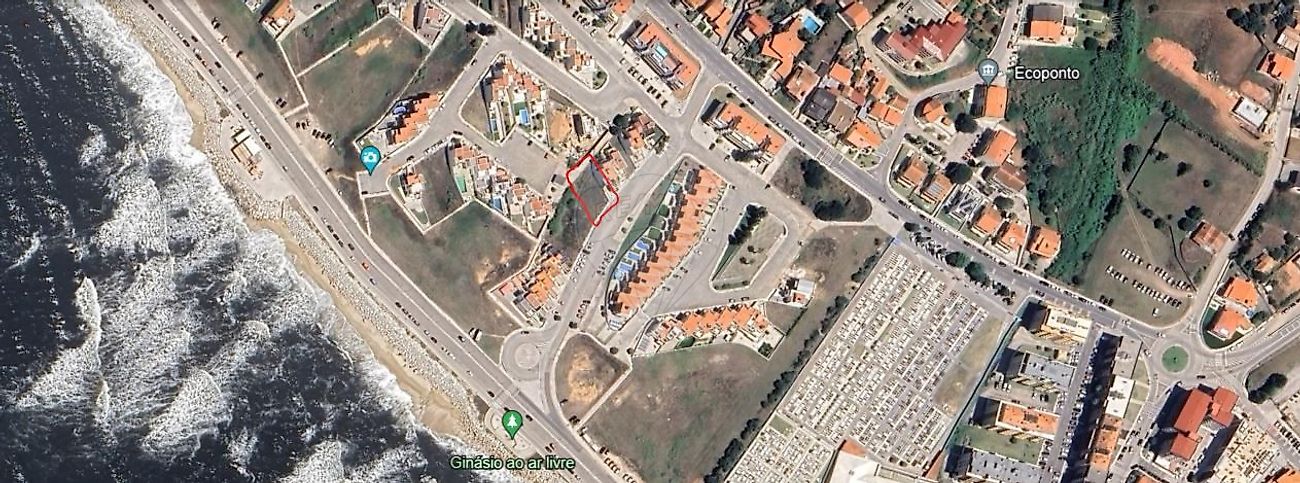 Land for sale in Figueira da Foz, Portugal — €175,000