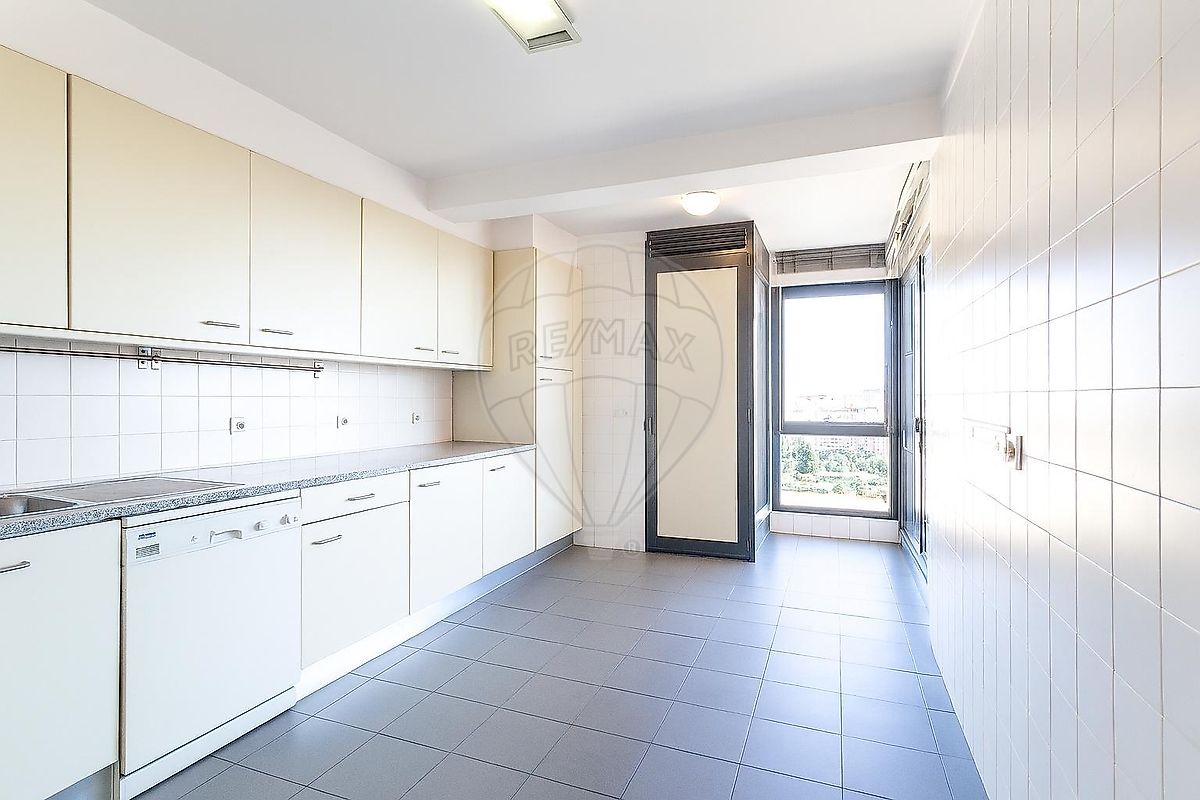 listing 123751128-443 picture-0