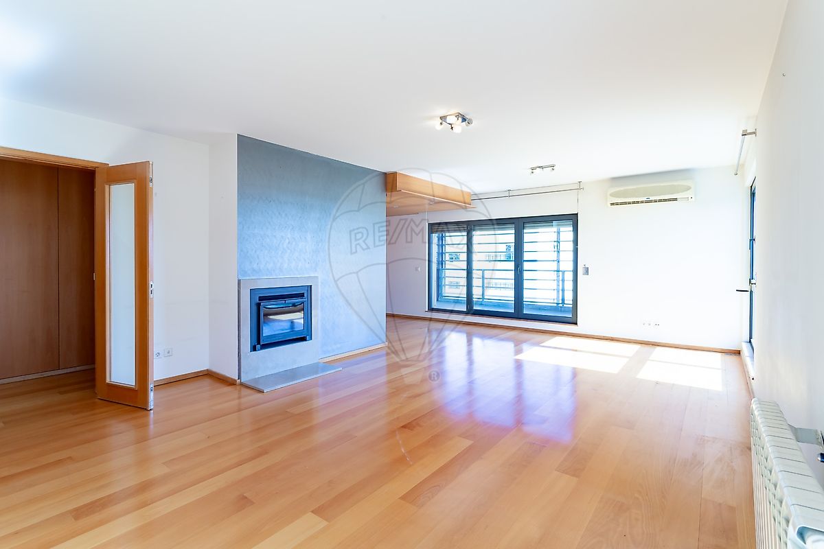 listing 123751128-443 picture-0