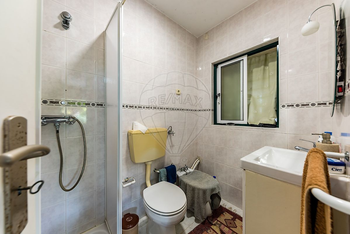 listing 123751689-15 picture-0