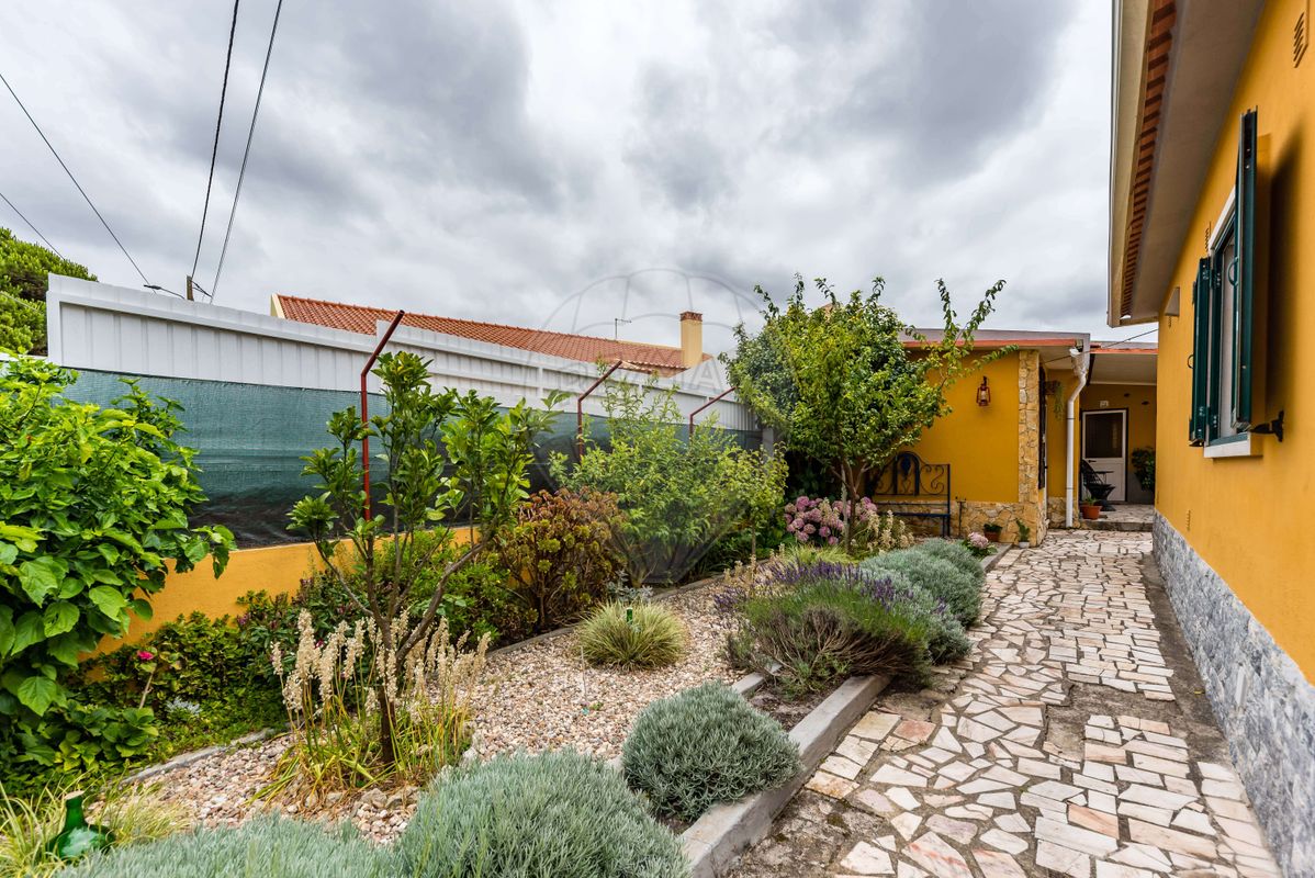 listing 123751689-15 picture-0