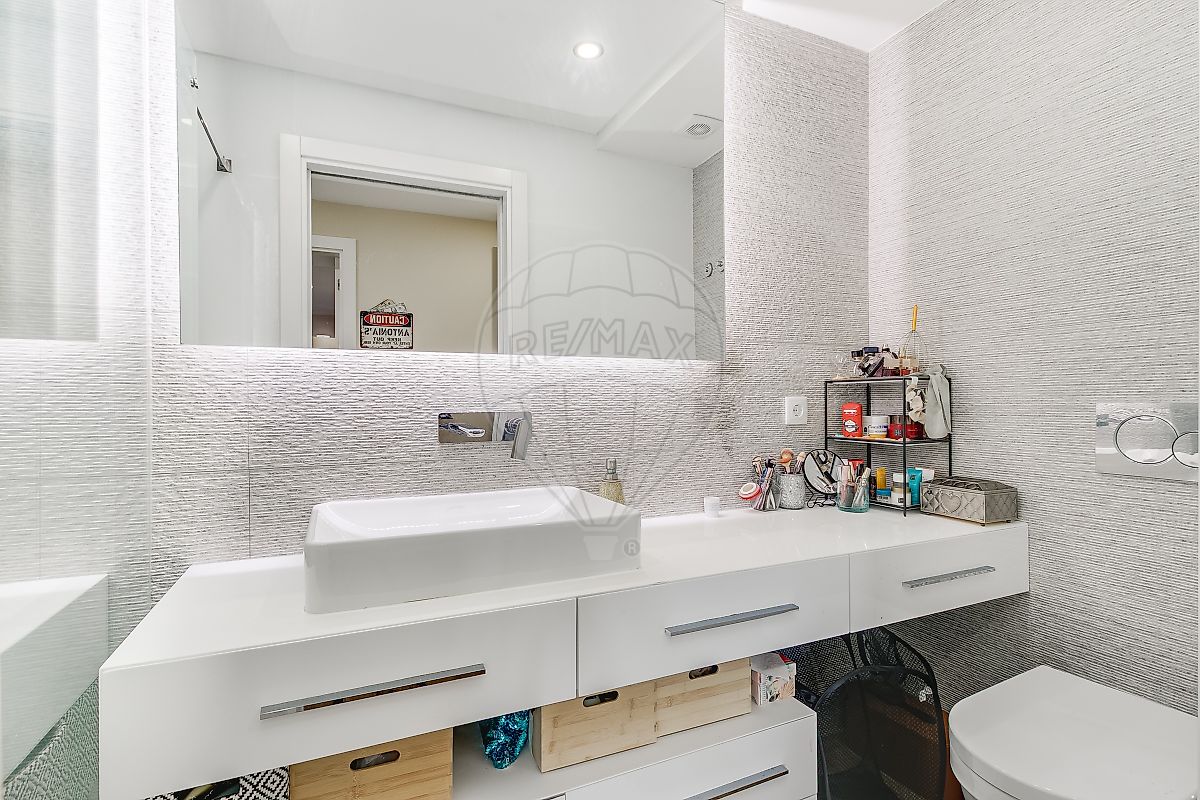listing 123751689-13 picture-0