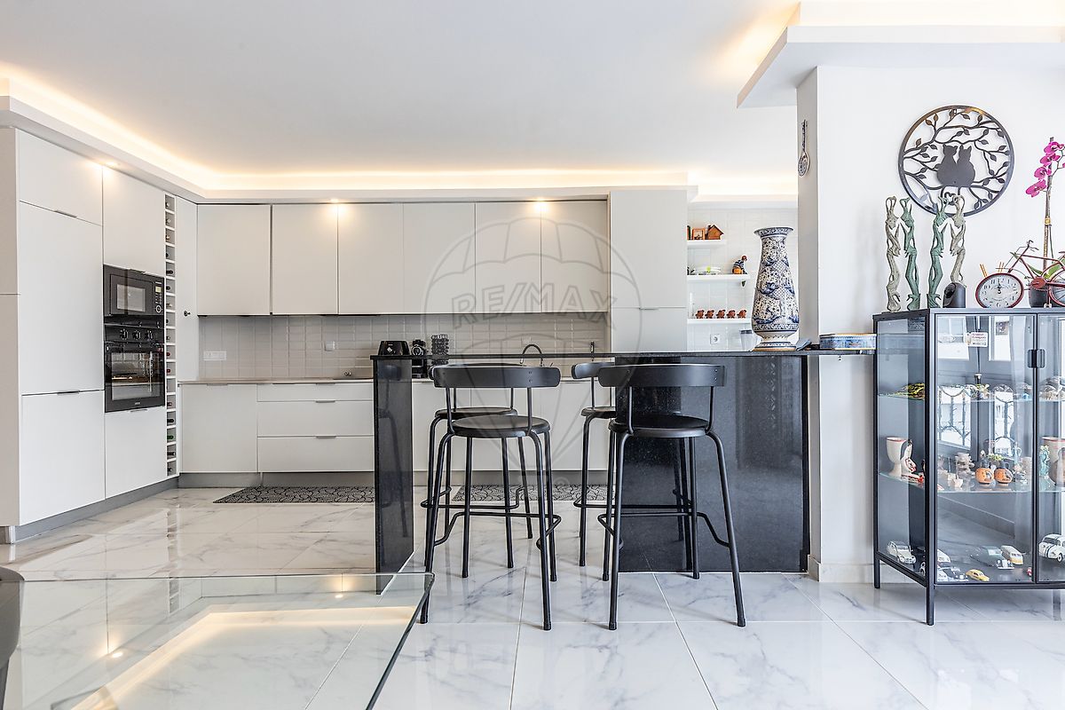 listing 123751057-410 picture-0