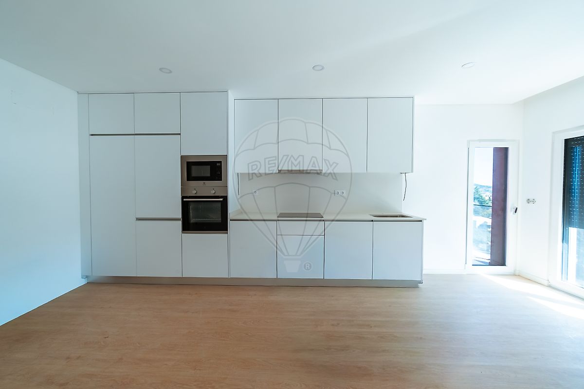 Apartamento T2 à venda em Covilhã e Canhoso, Covilhã — foto 4