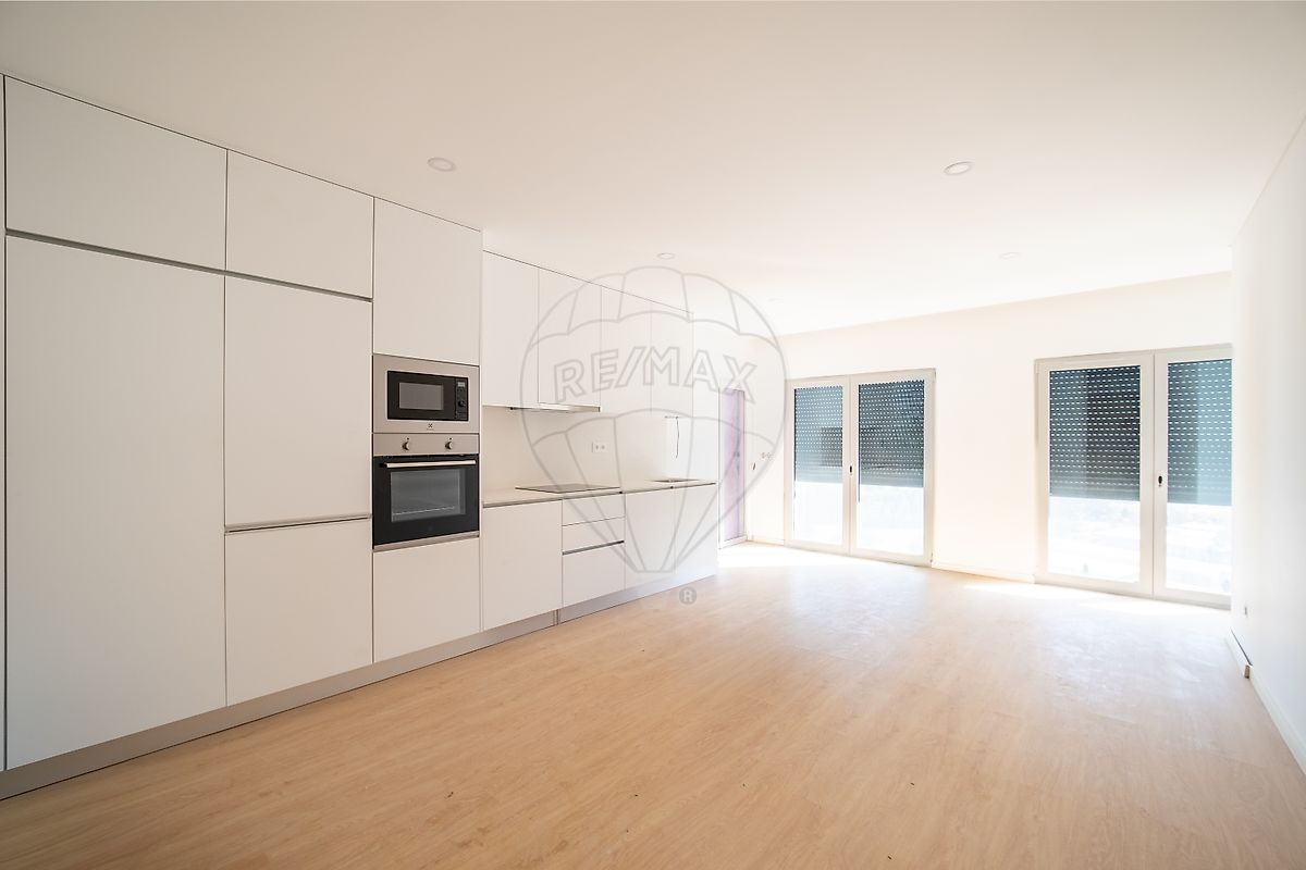Apartamento T2 à venda em Covilhã e Canhoso, Covilhã — foto 2