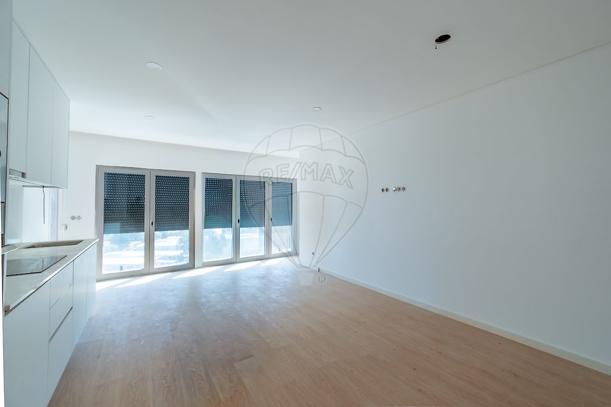 Apartamento T2 à venda em Covilhã e Canhoso, Covilhã — foto 3