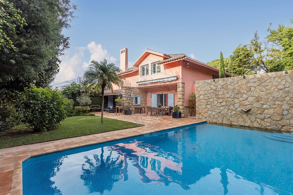 Moradia T6 à venda em Cascais